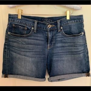 Lucky Brand roll up jean shorts size 6/28